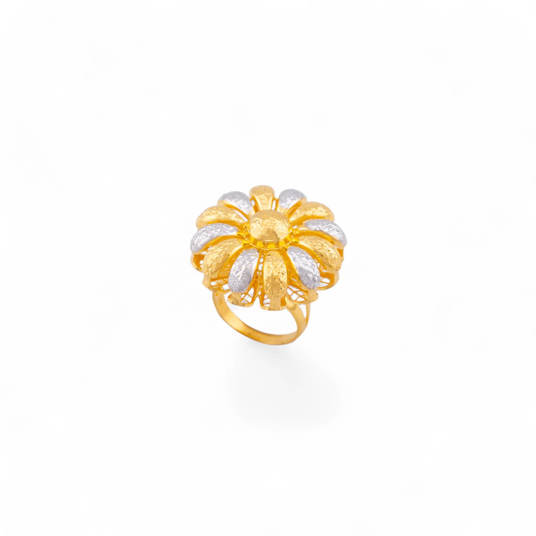 916 S - Cincin Bunga Anggun